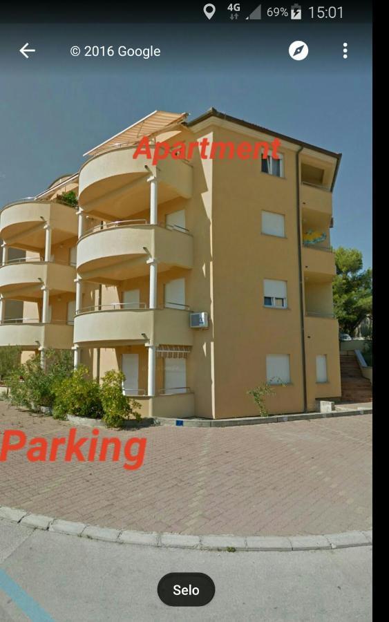 פרמנטורה Apartment Irena מראה חיצוני תמונה